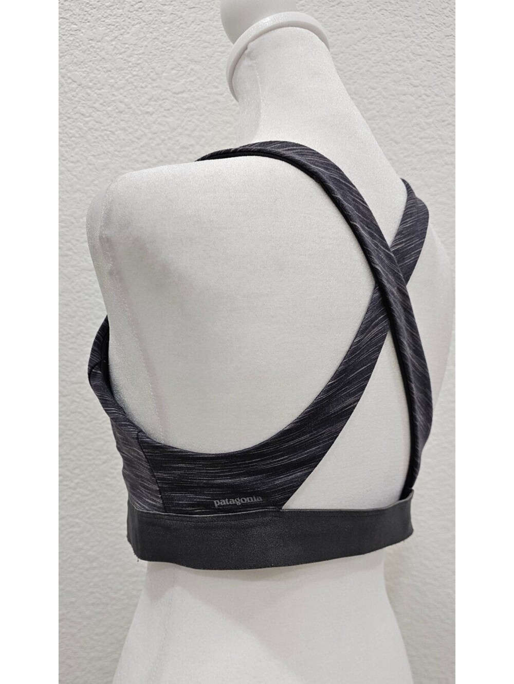 Patagonia Switchback Sports Bra Womens Large Black Purple Gray Cross Back Padded